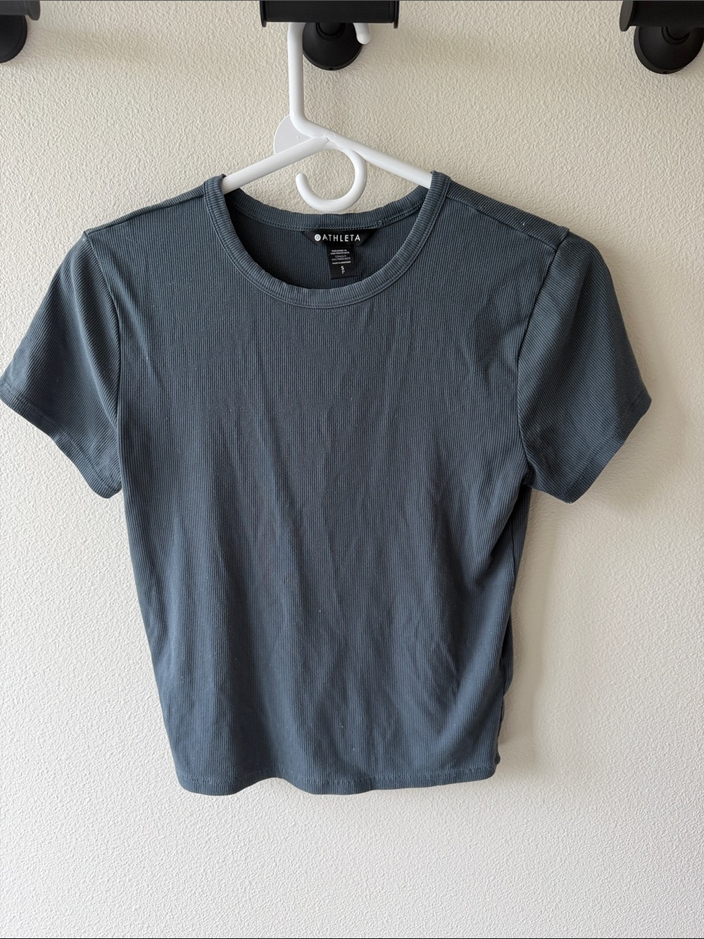 Athleta Ribbed Short Sleeve Tee in Slate Gray-Blue cropped